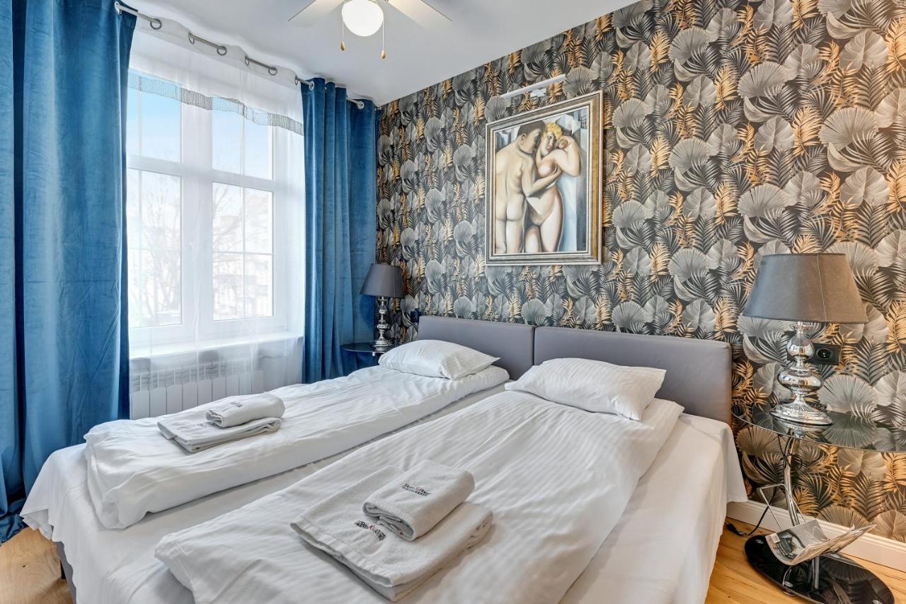 Dom & House - Apartments Old Town Szeroka Гданск Екстериор снимка