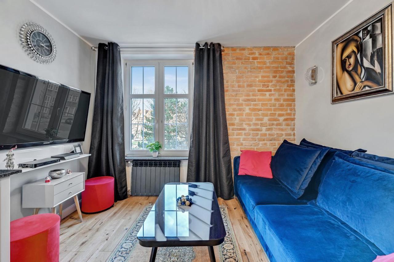 Dom & House - Apartments Old Town Szeroka Гданск Екстериор снимка